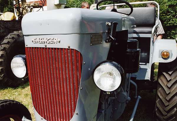 Ensinger restauriert Haube